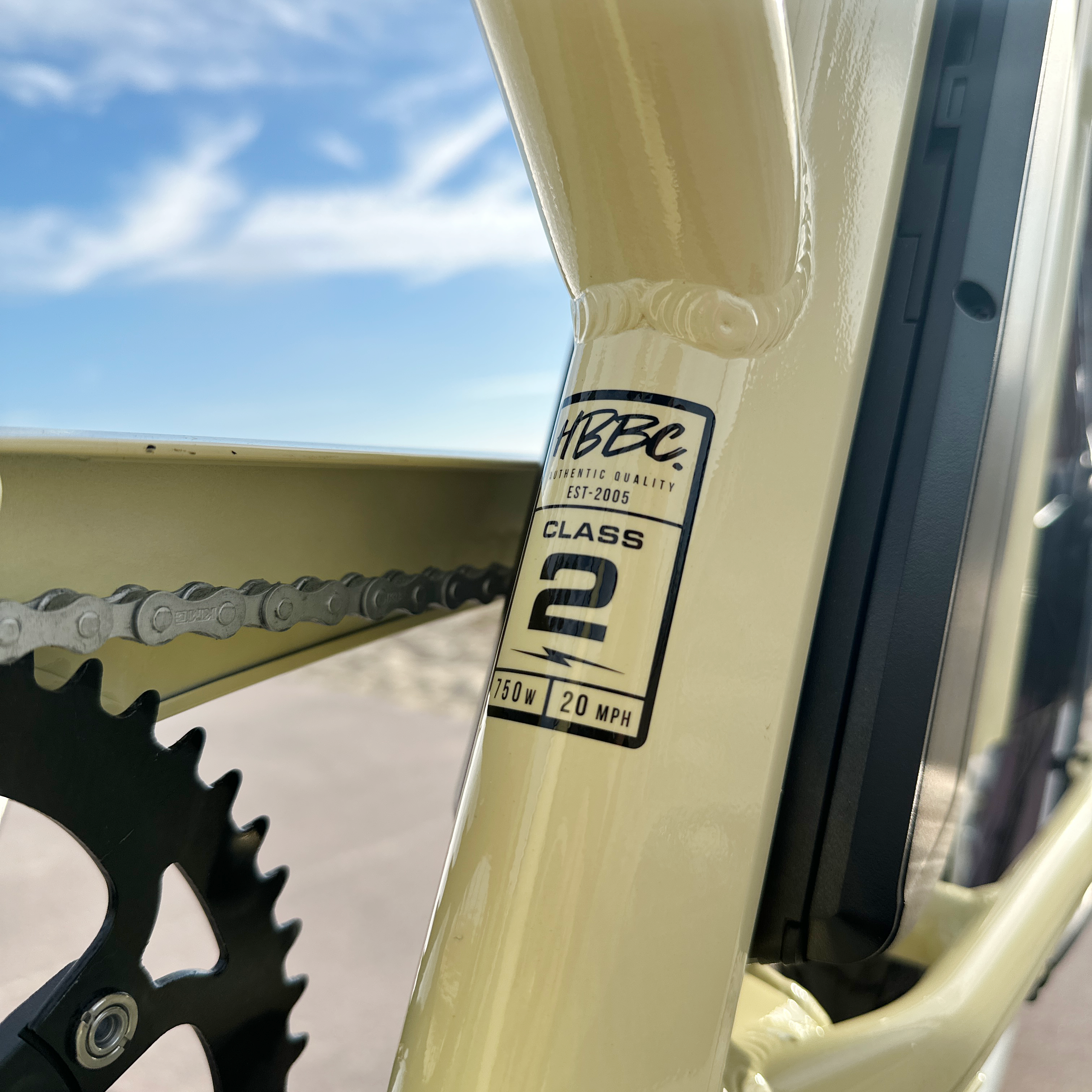 HBBC Women's Electric Cruiser - Vanilla Brown