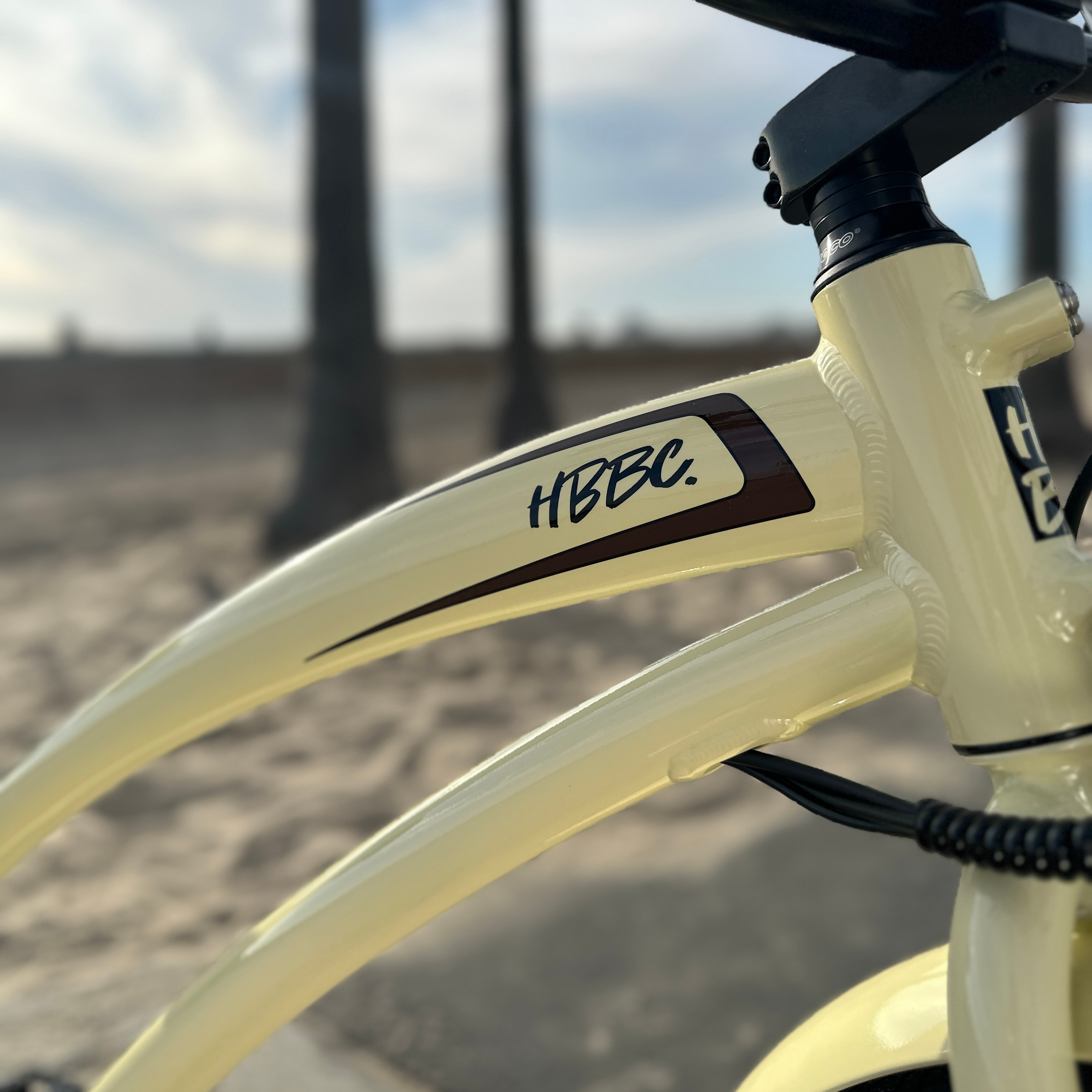 HBBC Women's Electric Cruiser - Vanilla Brown