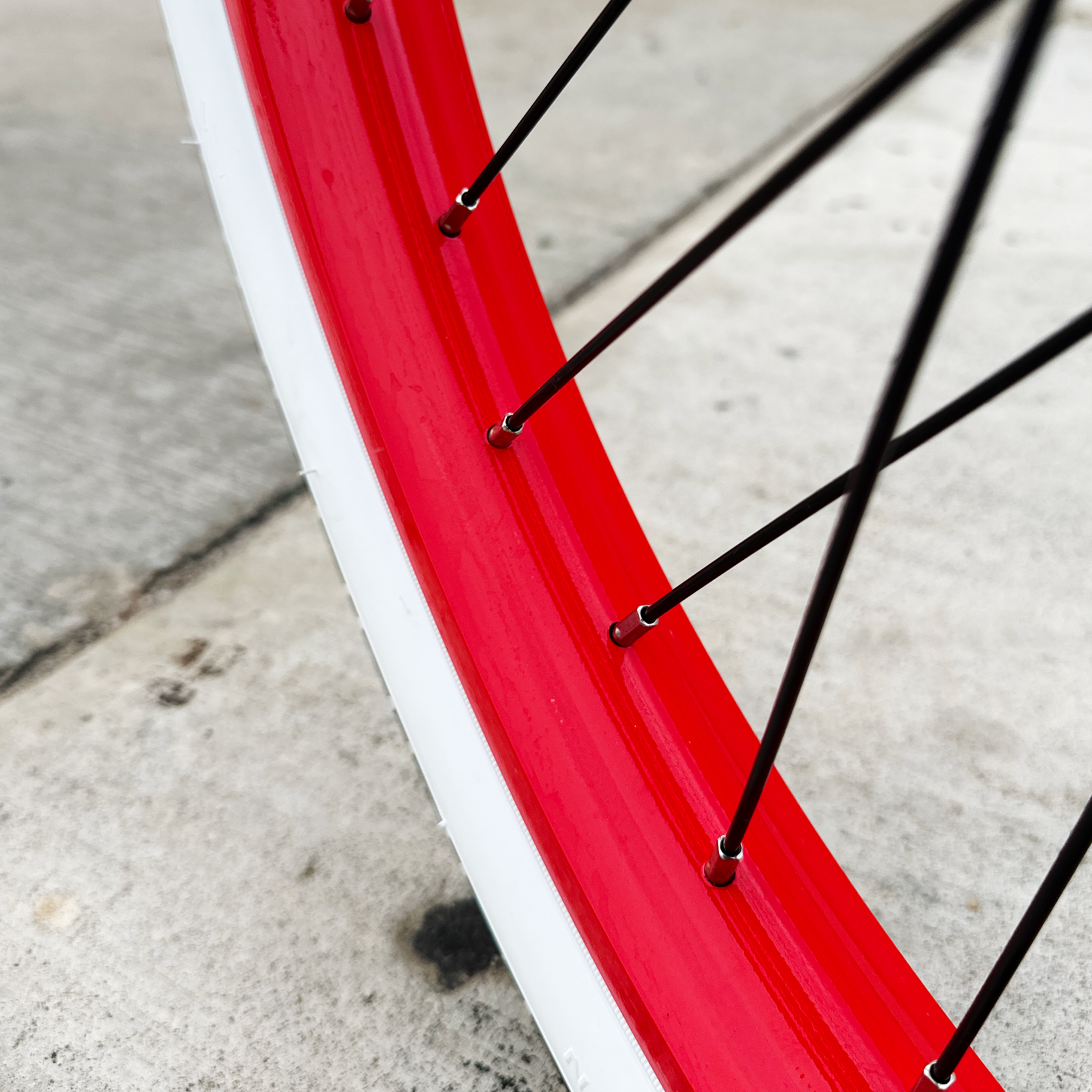 HBBC Men's Electric Cruiser - Flat Black/Red