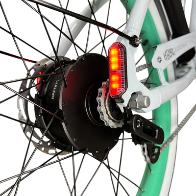 HBBC Women's Electric Cruiser - White/Mint