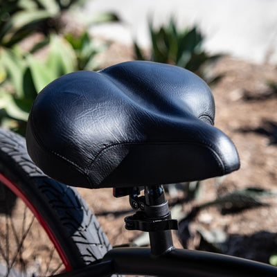 SKULLXBONES Men's Beach Cruiser - Flat Black/Red - Seat Detail