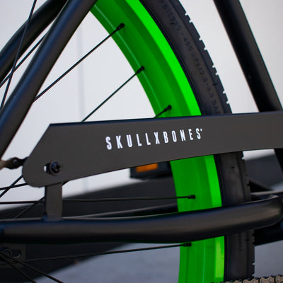 SKULLXBONES Men's Beach Cruiser Flat Black/Green – chain detail